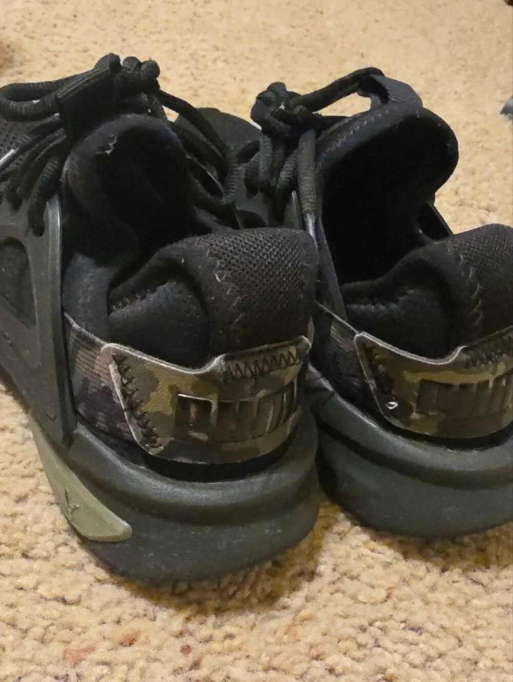 Puma see some wear